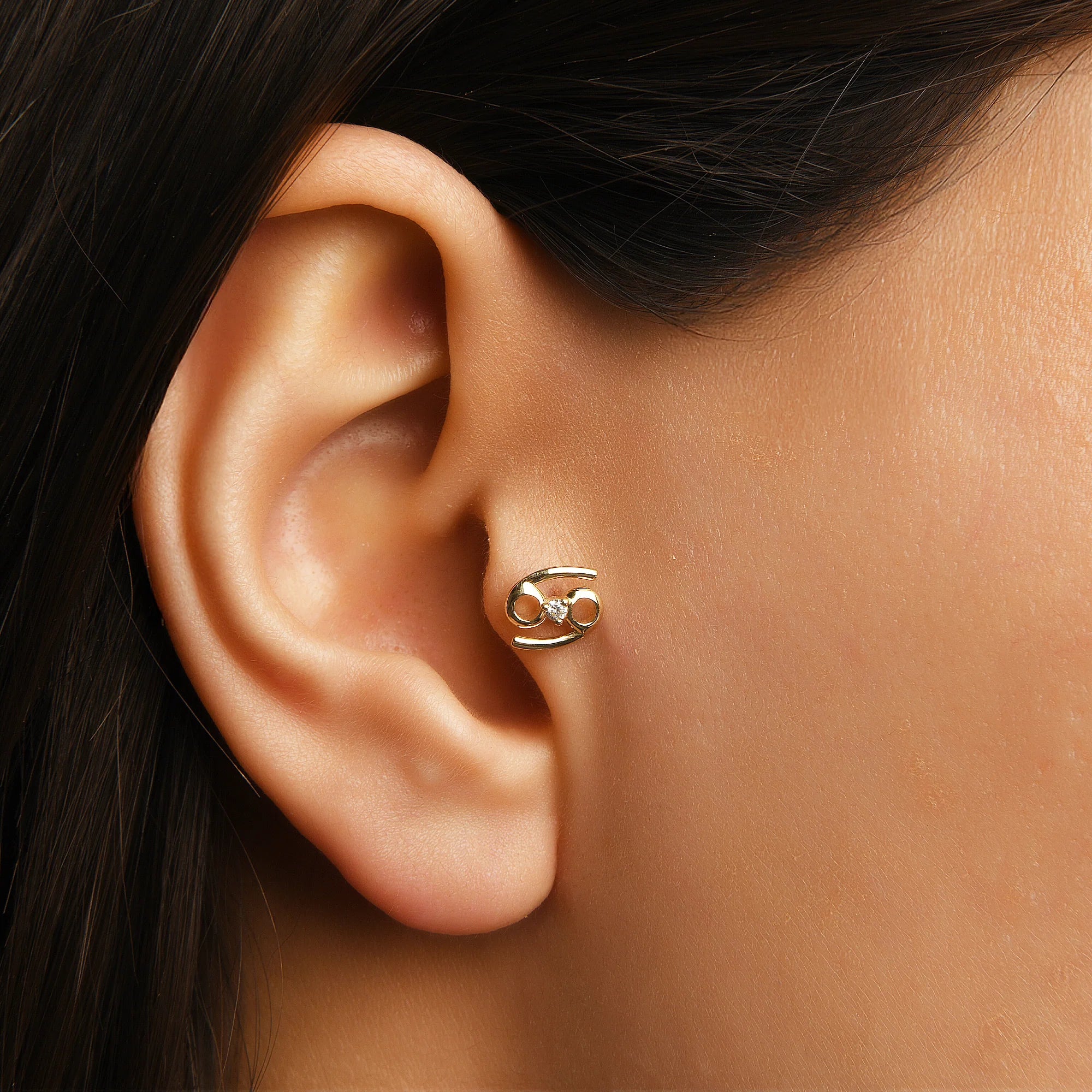 Cancer Yengeç Burcu Taşlı Altın Piercing