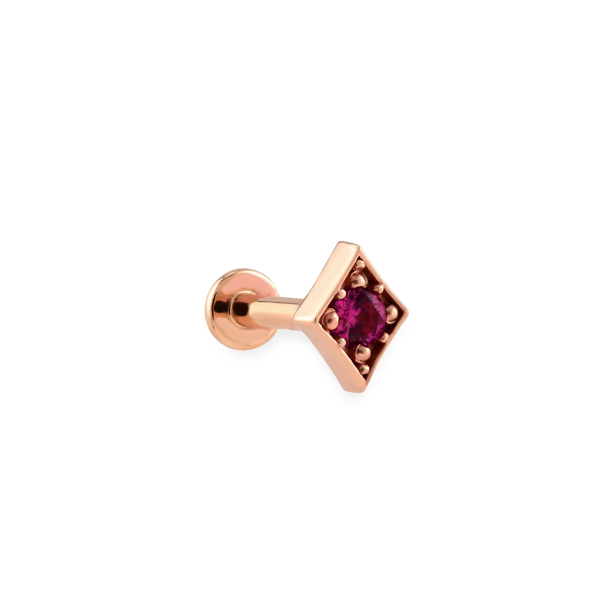 Karo Kırmızı Taşlı Altın Piercing