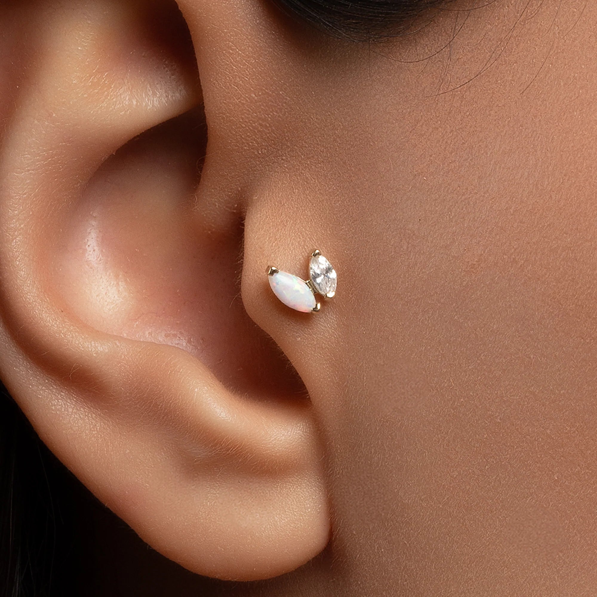 Lusha İkili Markiz Kesim Opalit ve Zirkon Taşlı Altın Tragus Piercing