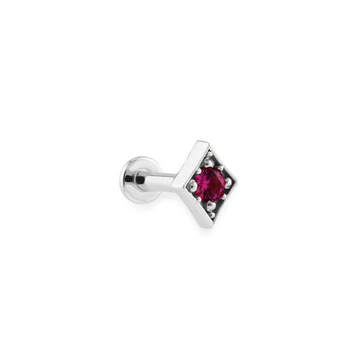 Karo Kırmızı Taşlı Altın Piercing
